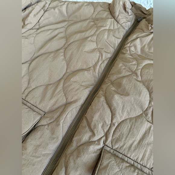 NWOT Sonoma Goods for Life Quilted Jacket - Picture 4 of 9